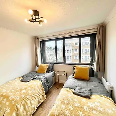 Luxstay 2Br Earls Court Apartment Sleeps Up To 10 London Exterior photo