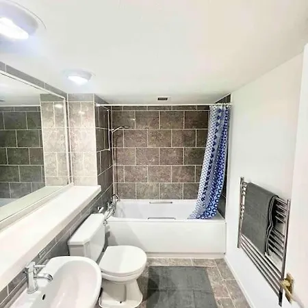 Luxstay 2Br Earls Court Apartment Sleeps Up To 10 London Exterior photo