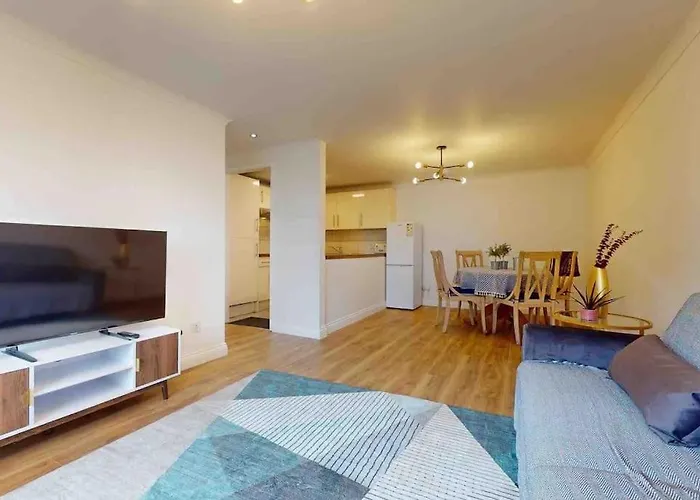 Luxstay 2Br Earls Court Apartment Sleeps Up To 10