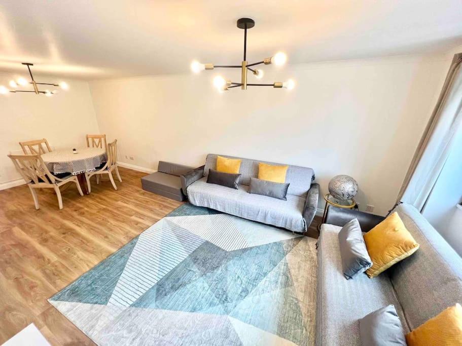 Appartement Luxstay 2br Earls Court Sleeps Up To 10 Londen